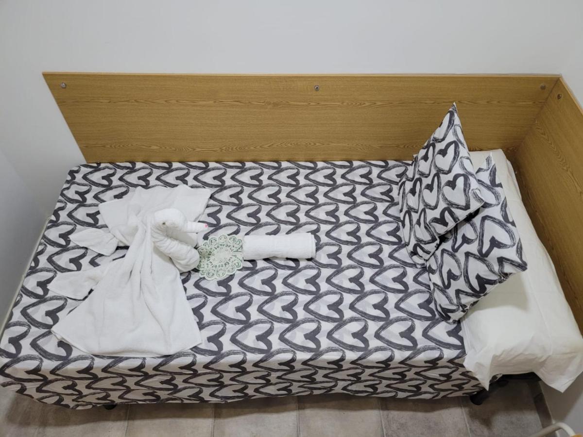 Coliving New San Bernando Hotel Madrid Exterior photo